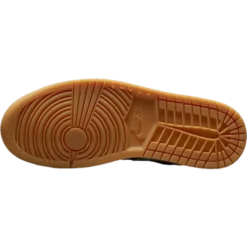 Nike Air Jordan 1 Low SE M - Malachite/Black/Taxi/Fire Red 7 Nike Air Jordan 1 Low SE M - Malachite/Black/Taxi/Fire Red -Matens Shoes Shop Nike Air Jordan 1 Low SE M Malachite Black Taxi Fire Red 3