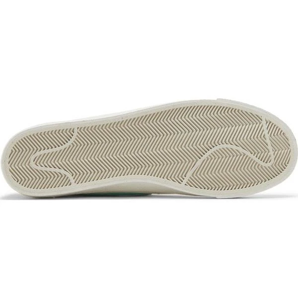 Nike Blazer Low '77 SE M 4 Nike Blazer Low '77 SE M - Image 4